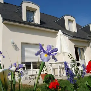 https://la-roseraie-ergue-gaberic.inbrittany.com
